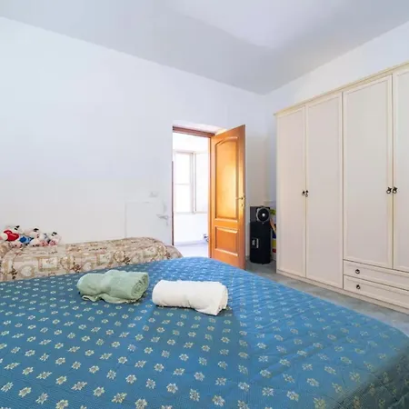 Spacious Three In The Heart Of *