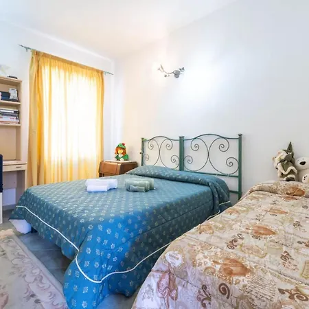 Spacious Three In The Heart Of Apartment Orosei